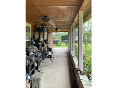 House with a barn and 2.90 Acres!! Fenced property and a small - photo 16