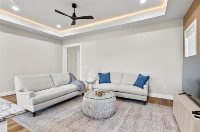 Experience the pinnacle of coastal elegance in this stunning - photo 17