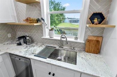 Experience the pinnacle of coastal elegance in this stunning - photo 26