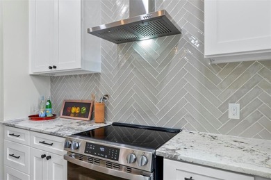 Experience the pinnacle of coastal elegance in this stunning - photo 29