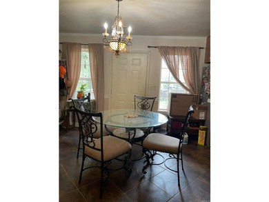 House with a barn and 2.90 Acres!! Fenced property and a small - photo 32