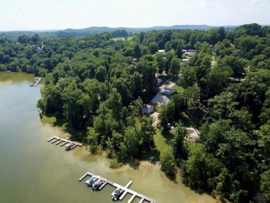 Waterfront, Central location & Rental friendly Neighborhood! - photo 48