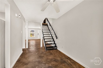 Tucked into the heart of Midtown Savannah, this 2 bed, 2.5 bath - photo 11