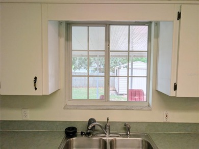Location, Location, Location Move and ready 3-bedroom, 2-bath - photo 32