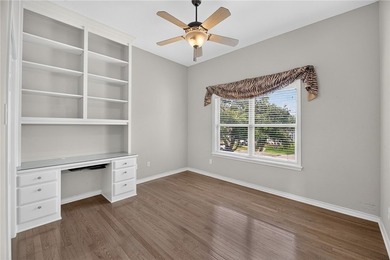 Welcome to Great Lakes living at its finest! Perfectly - photo 33
