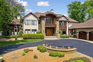 Luxury Lake Minnetonka Custom Home Nestled on 1.75 private acres - photo 6