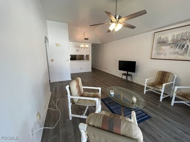 Welcome to this bright & fresh 3rd-floor unit at Cinnamon Cove - photo 11