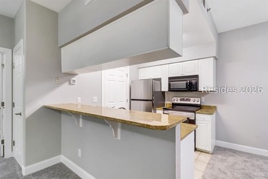 Enjoy easy Lowcountry living at 726 Legends on the Green, a - photo 13