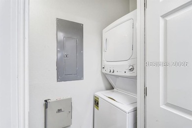 Enjoy easy Lowcountry living at 726 Legends on the Green, a - photo 14