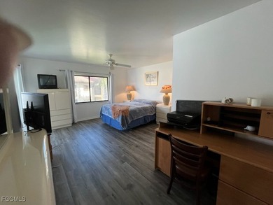 Welcome to this bright & fresh 3rd-floor unit at Cinnamon Cove - photo 15