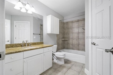 Enjoy easy Lowcountry living at 726 Legends on the Green, a - photo 18