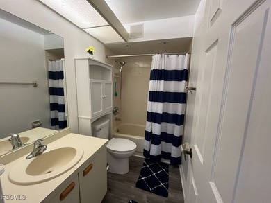 Welcome to this bright & fresh 3rd-floor unit at Cinnamon Cove - photo 25