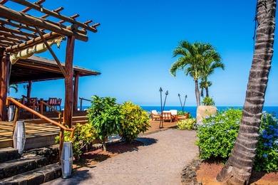 Located on the desirable north end of Hokuli'a on the Kona Coast - photo 25
