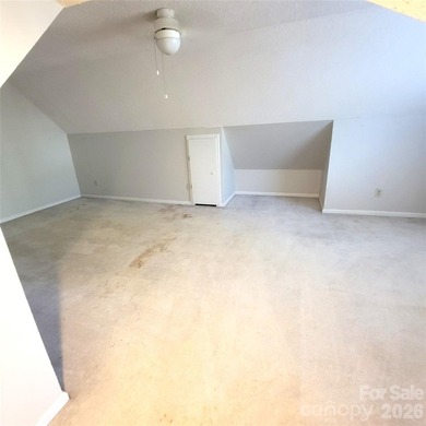 **PRICE REDUCED $100,000 FOR QUICK CLOSING!**Highly sought after - photo 27