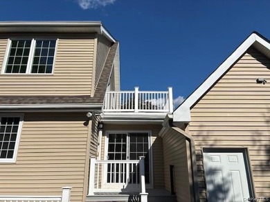 Welcome to Harborfields Schools! This beautifully maintained - photo 40