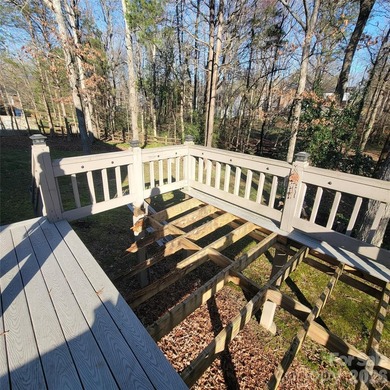 **PRICE REDUCED $100,000 FOR QUICK CLOSING!**Highly sought after - photo 41