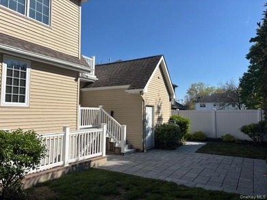 Welcome to Harborfields Schools! This beautifully maintained - photo 41