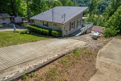 Waterfront, Central location & Rental friendly Neighborhood! - photo 39