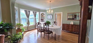 This light-filled 6-bed, 4-bath vintage home on Riverside Drive - photo 5