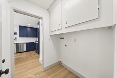 Tucked away on a private interior lot in the highly coveted Glen - photo 16