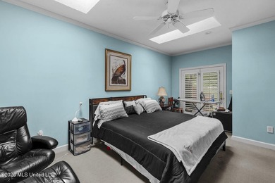 Welcome to this well-designed & built Patio Home, conveniently & - photo 20