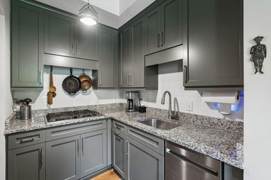Experience the pinnacle of downtown Charleston living in this - photo 21