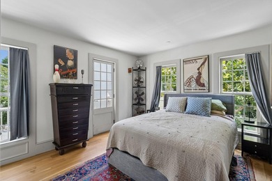 Experience the pinnacle of downtown Charleston living in this - photo 23