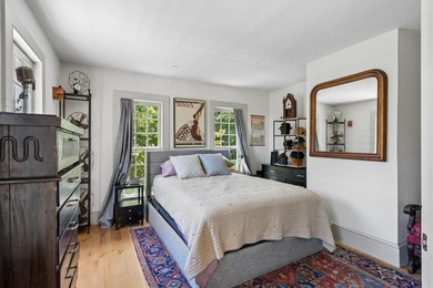 Experience the pinnacle of downtown Charleston living in this - photo 24