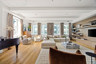 Expansive, 4 Bedroom / 4.5 Bathroom Hudson Square duplex - photo 1