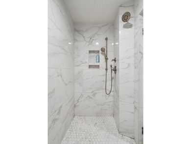 Experience the pinnacle of downtown Charleston living in this - photo 32