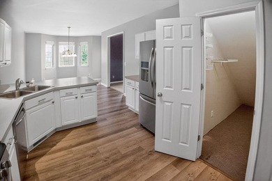 Welcome to stress-free living in this lovely 2-story townhome - photo 12