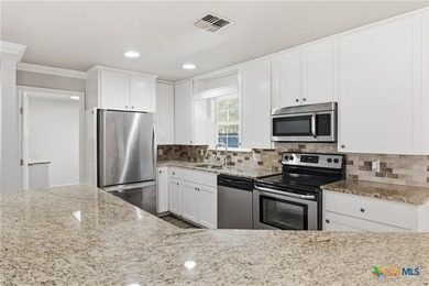 Welcome to 163 Lakeside Dr - the lakeside retreat you've been - photo 17