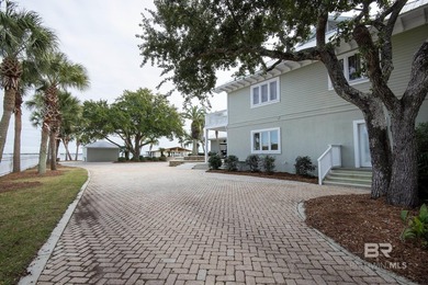 An extraordinary waterfront estate where refined luxury meets - photo 3