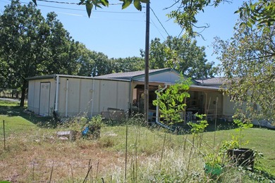 3/2 on .30 Acre. Well Cared for 1994 Home with Great Room - photo 24