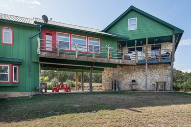 Come and see this beautiful custom built home in the Texas Hill - photo 8