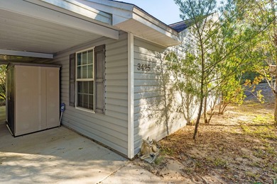 Welcome to your lakefront retreat! This 3BR/2BA home sits on a - photo 6