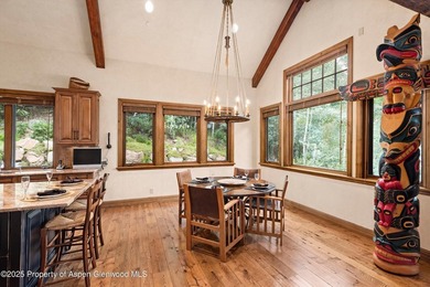 Welcome to The Silver Pine, an elegant mountain retreat just 1.2 - photo 14