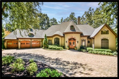 Lake Keowee Home For Sale in Salem South Carolina