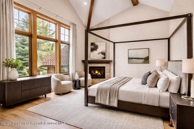 Welcome to The Silver Pine, an elegant mountain retreat just 1.2 - photo 41