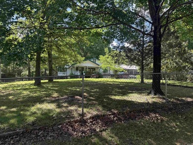 Looking for peaceful country living with lots of space? Or a - photo 15