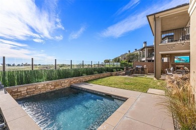 4692 Oceanridge Dr - photo 17