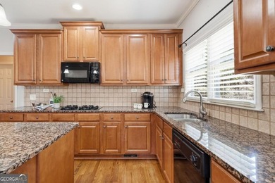 No showings until August. Looking for space, functionality, and - photo 18
