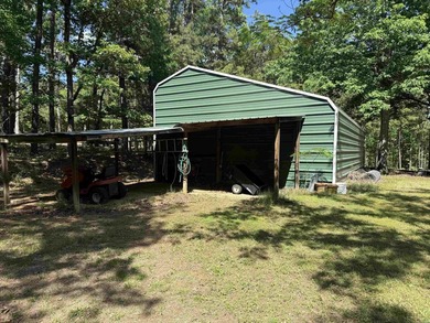 Looking for peaceful country living with lots of space? Or a - photo 19