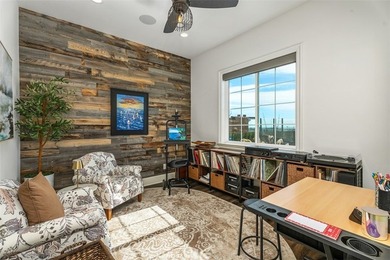 4692 Oceanridge Dr - photo 21
