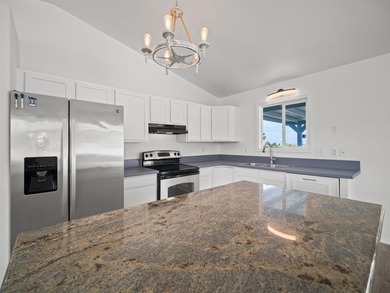 Panoramic views of the Pacific Ocean, West Maui Mountains, and - photo 11