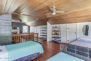 The Oldest Home in Woolmarket | Historic Riverfront Estate | 2+ - photo 21