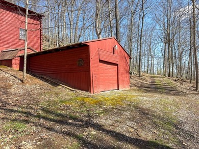 A beautiful log home or retreat situate on 68.58 acres located - photo 28