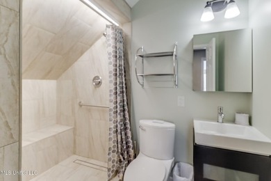 The Oldest Home in Woolmarket | Historic Riverfront Estate | 2+ - photo 39