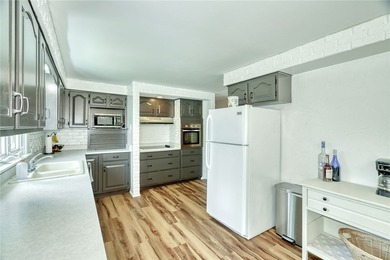 RANCH LIVING... WITH ROOM TO SPREAD OUT! Offering more space and - photo 7