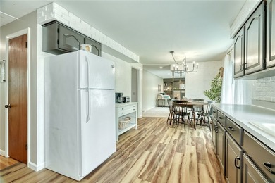 RANCH LIVING... WITH ROOM TO SPREAD OUT! Offering more space and - photo 9